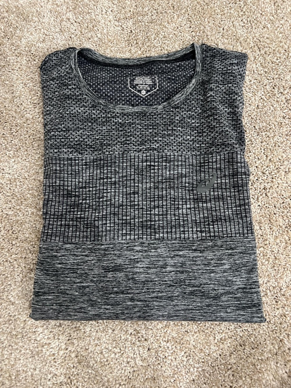 ASICS Black and Gray Seamless Performance Tee
